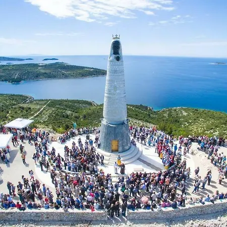 Apartment Smokva **** Podgreben