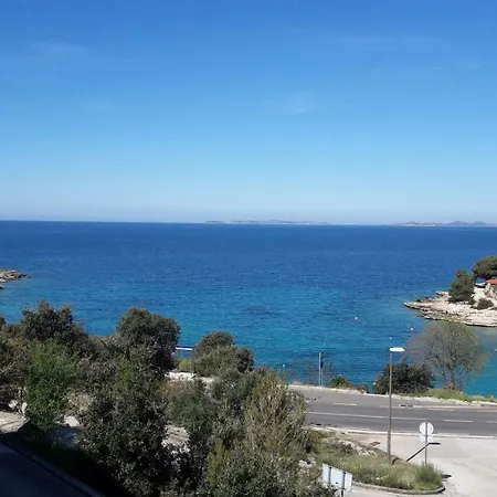 Smokva **** Apartment Podgreben