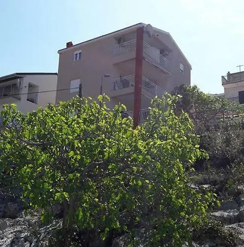 Smokva **** Podgreben