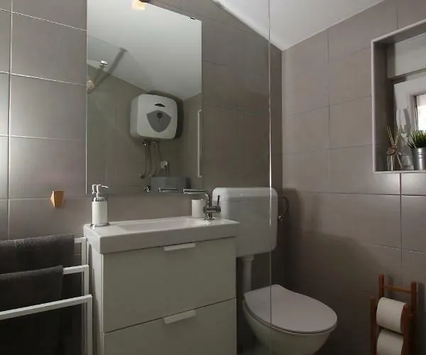 Smokva **** Apartment *